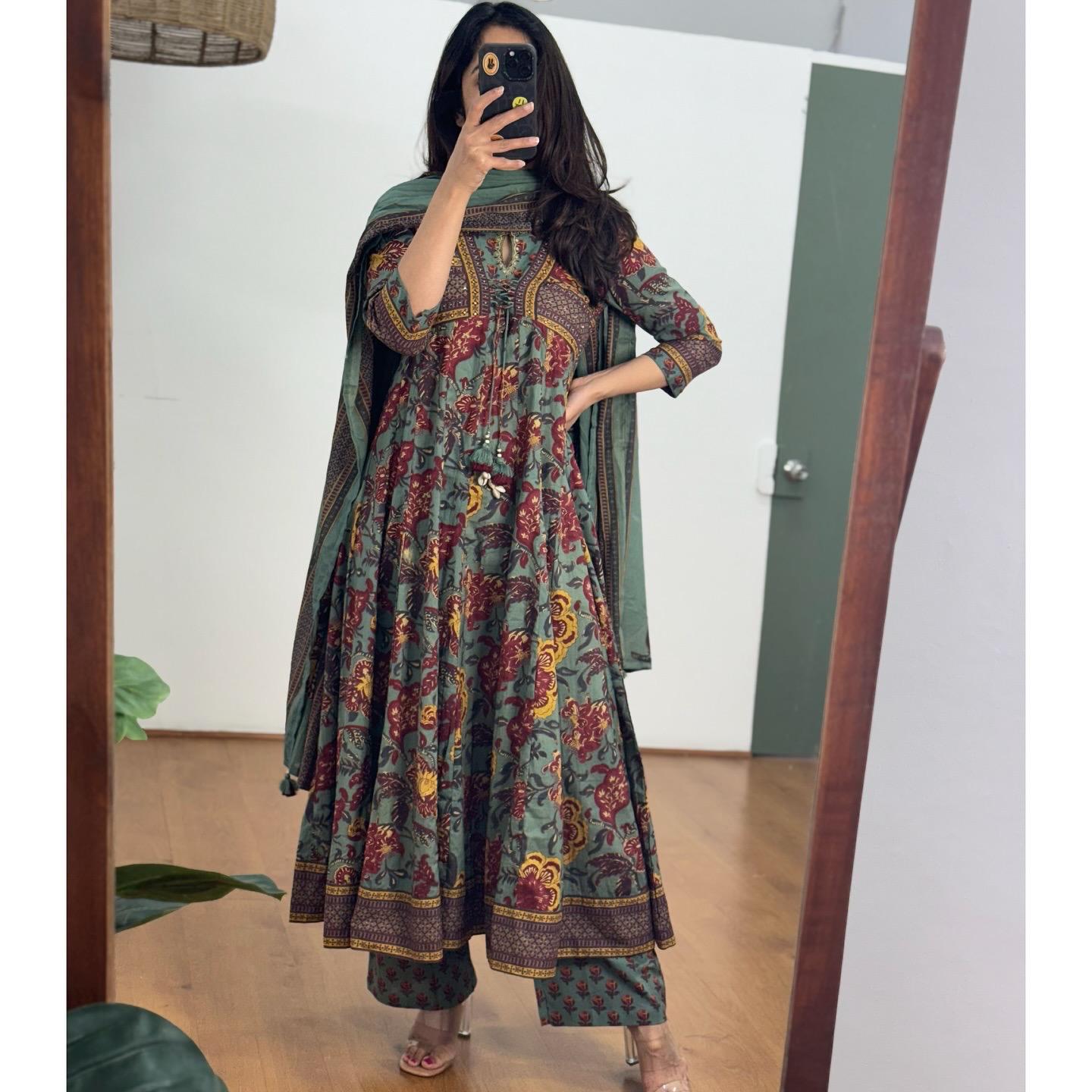 Women's Ethnic Hand-Embroidered Kurta Pant Dupatta Set