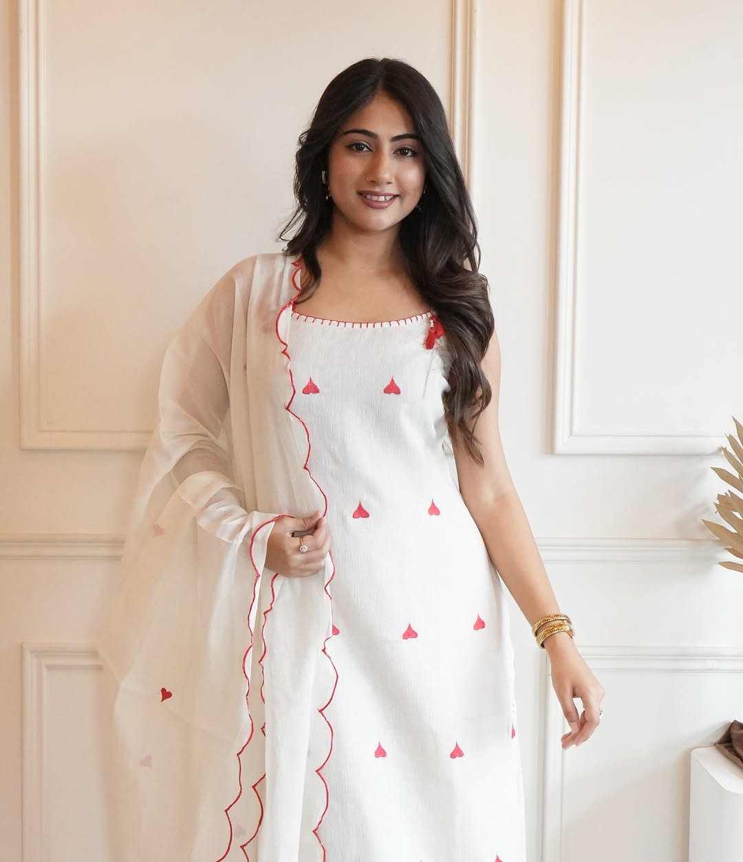 Spread a little love with our Heart Print Kurta Set!