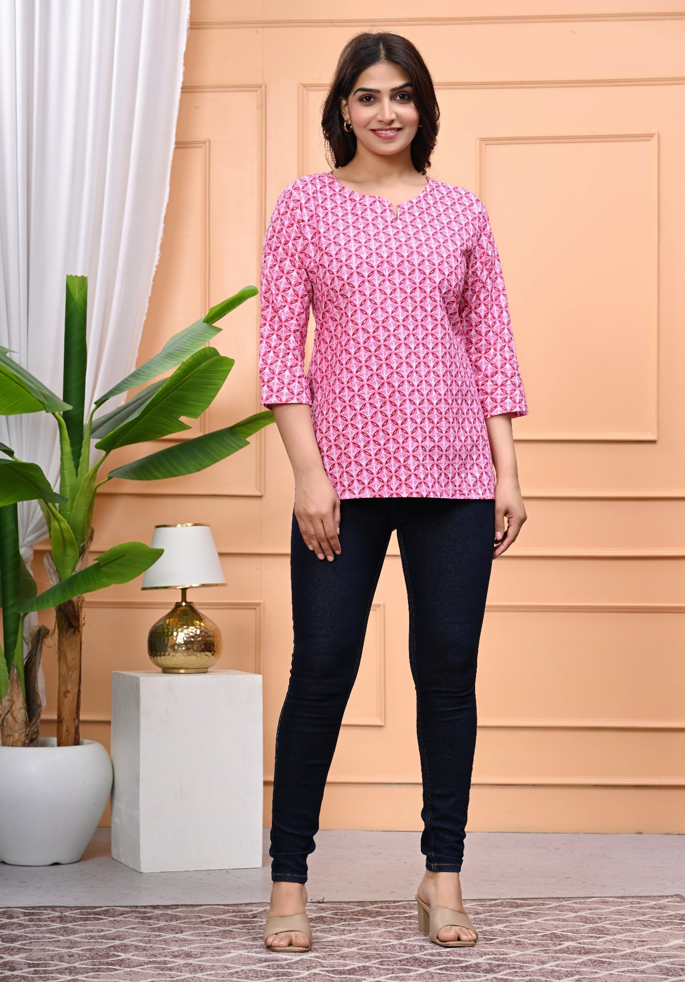 Women's Stylish Printed Top Pink