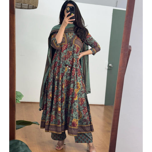 Women's Ethnic Hand-Embroidered Kurta Pant Dupatta Set