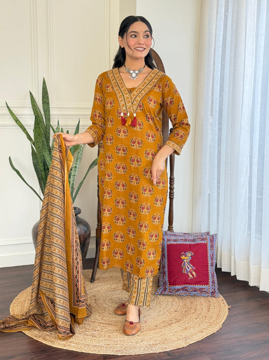 Women's Printed & Hand Embroidered Kurta Pant Dupatta Set