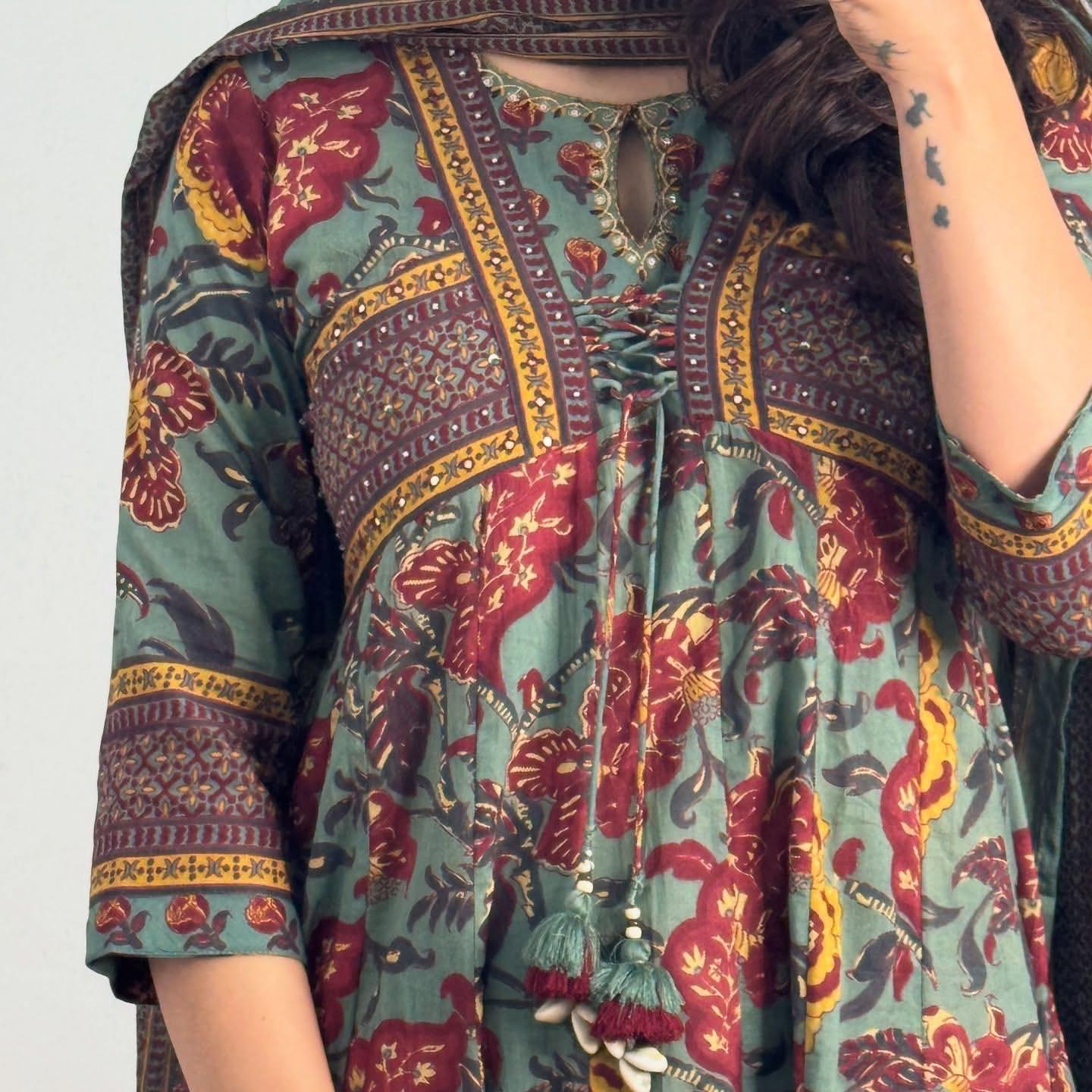 Women's Ethnic Hand-Embroidered Kurta Pant Dupatta Set
