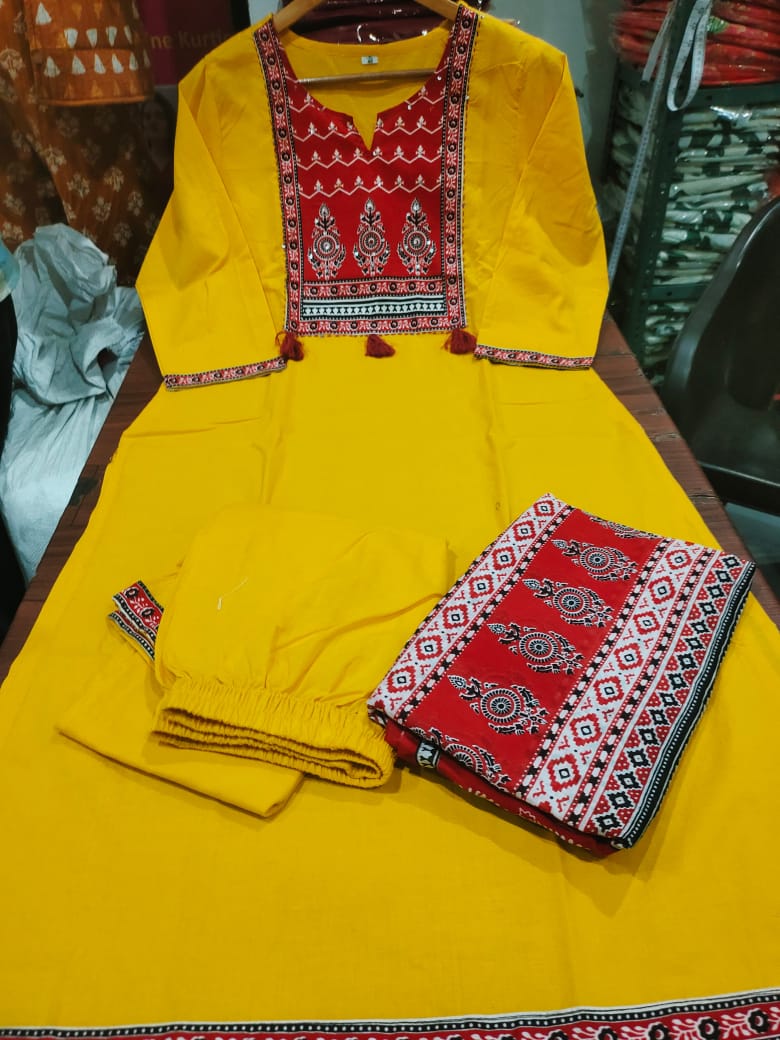 Bring on the sunshine with our Mustard and Maroon Kurta Set!