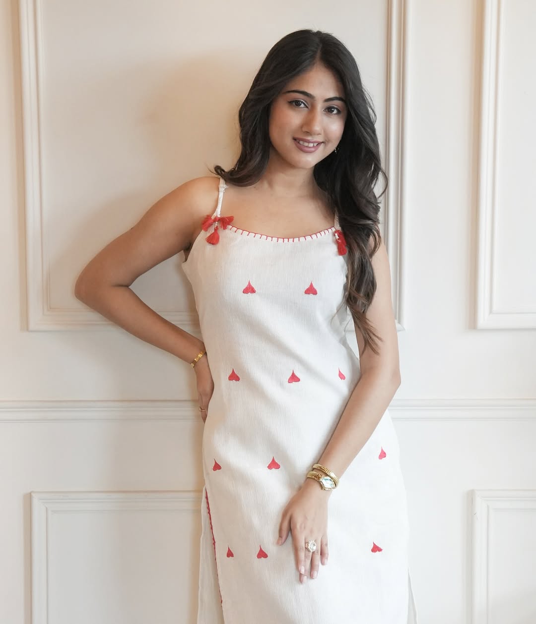 Spread a little love with our Heart Print Kurta Set!