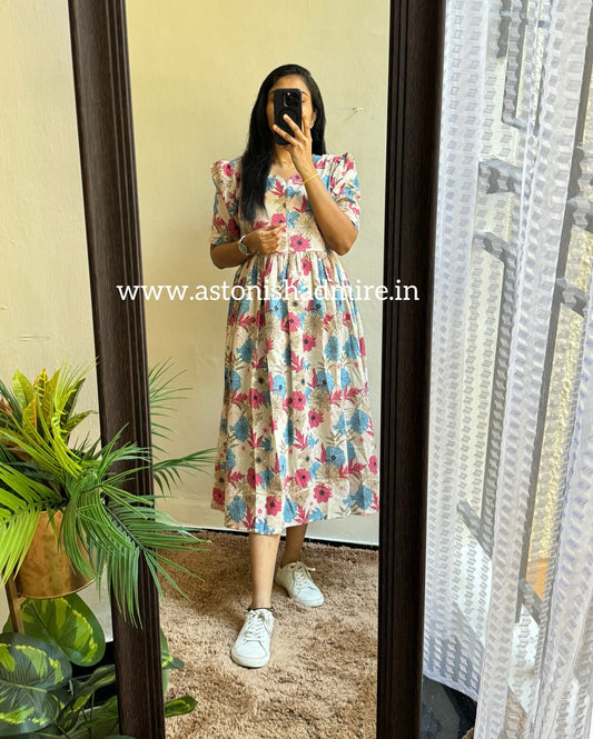 Bloom with Grace in Our Floral Midi Dress